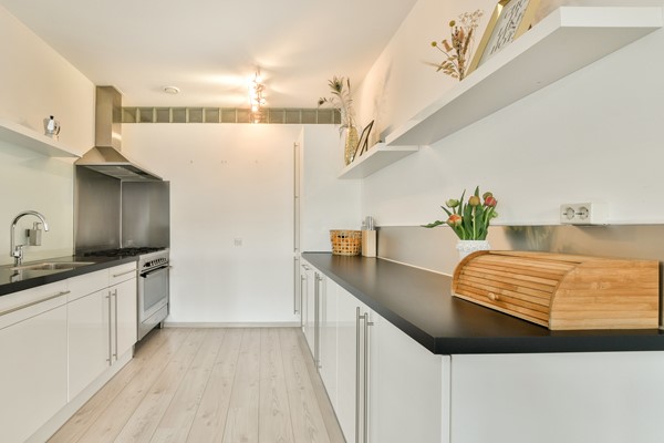 Medium property photo - Johan Hofmanstraat 217, 1069 KD Amsterdam